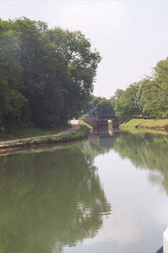 Our first "up lock" at St Aignan